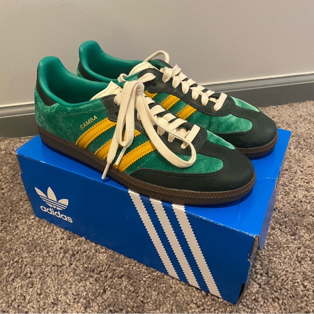 Adidas Samba Green and Yellow Velvet shoes